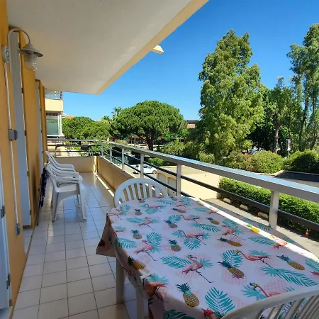 Miougrano 2 Pieces Climatise 40m2 Piscine Parking Lägenhet Fréjus