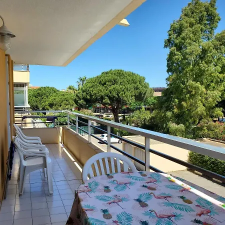 Miougrano 2 Pieces Climatise 40m2 Piscine Parking Lägenhet *